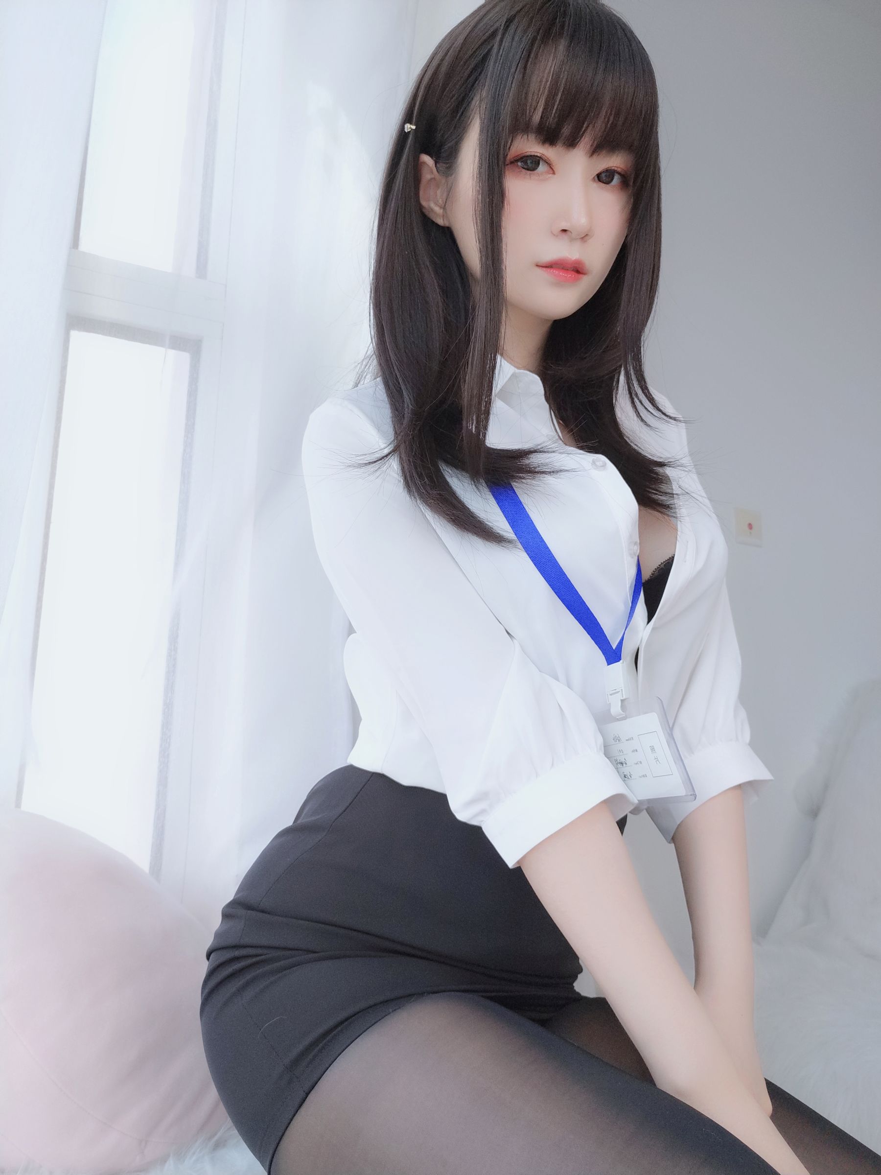 Coser小姐姐白银81–制服写真插图6
